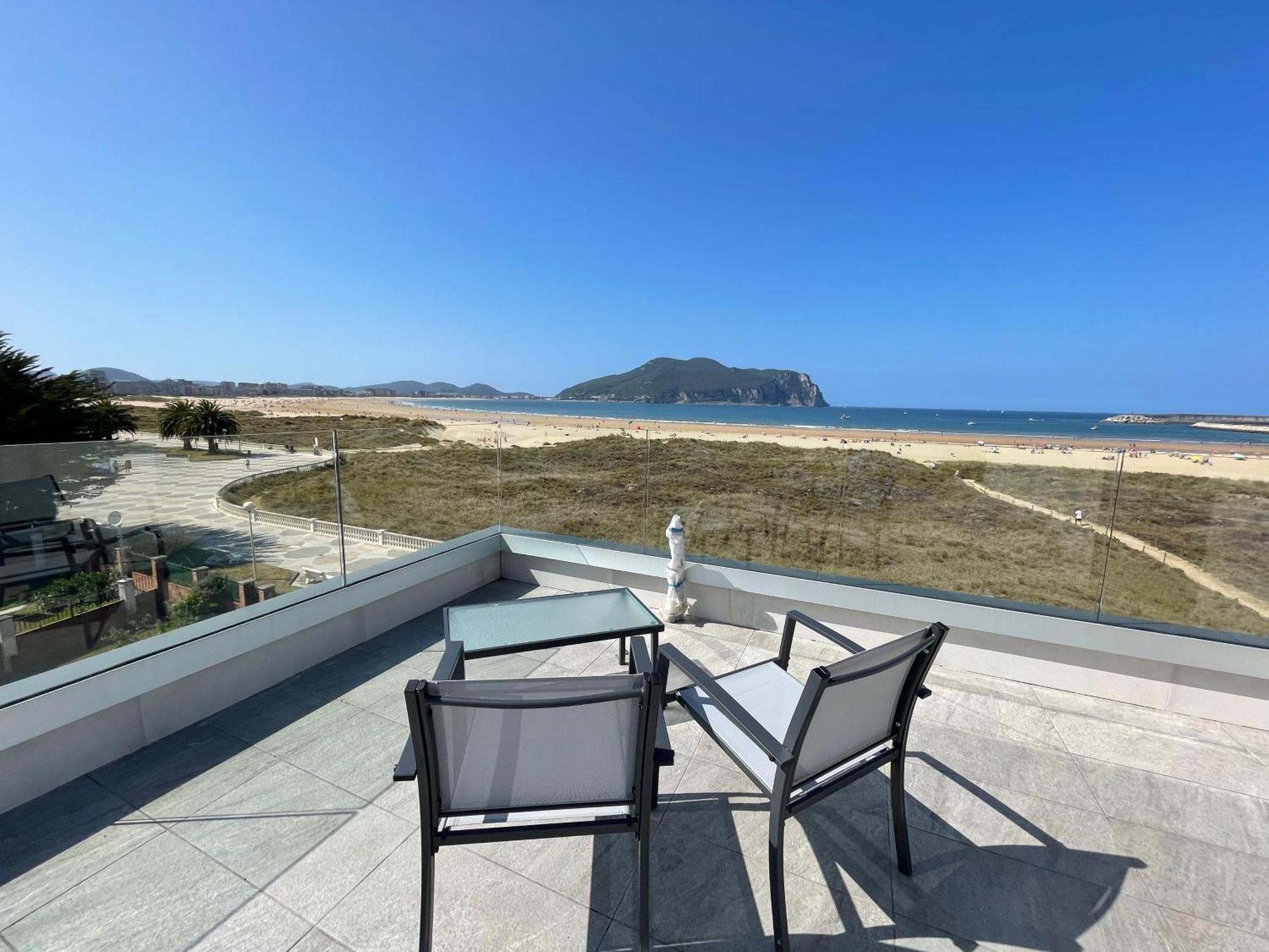 Lujosa Casa En Primera Linea Playa Increibles Vistas Mar لاريدو المظهر الخارجي الصورة
